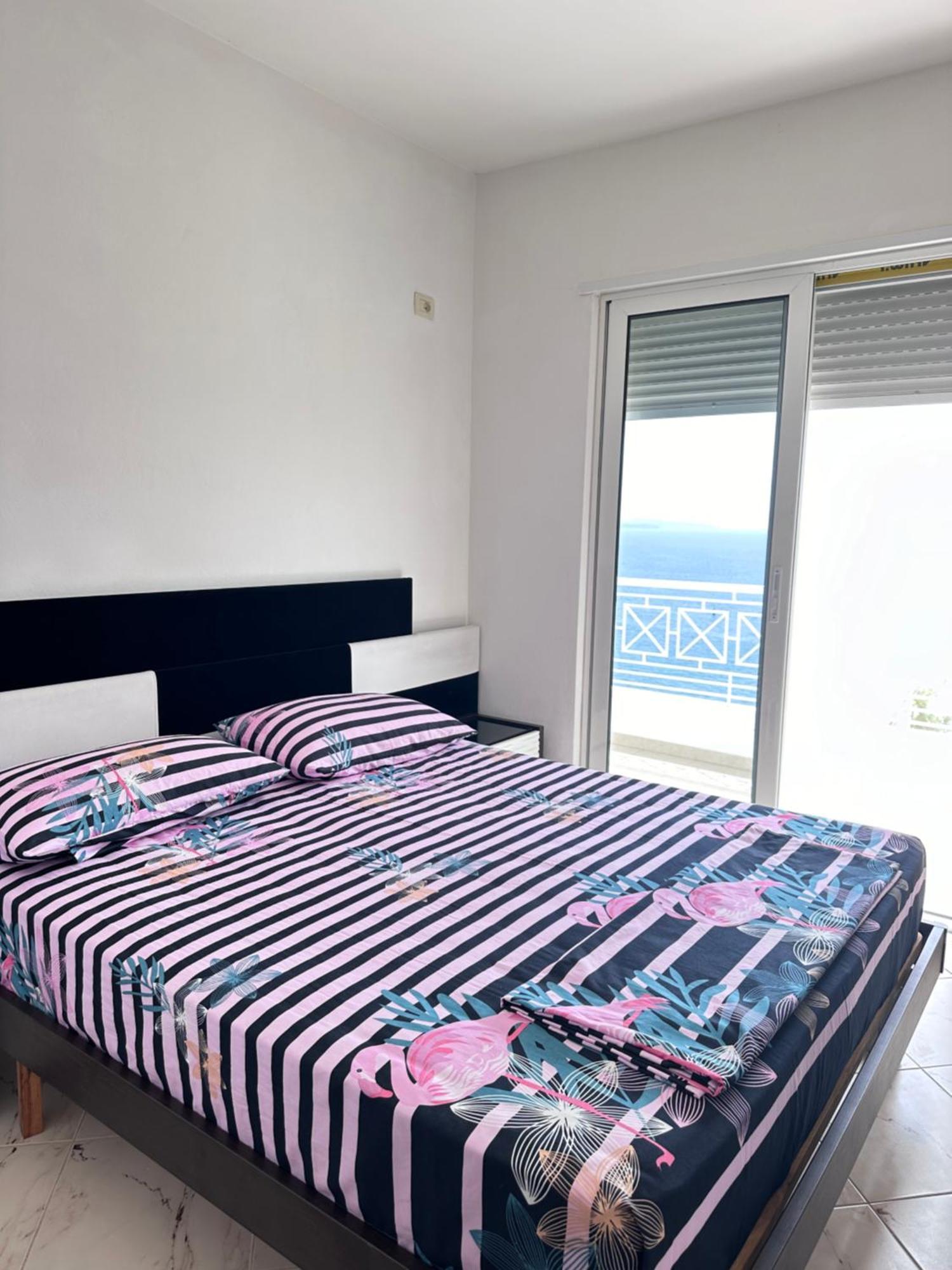 Tini Sea View Apartment Sarandë Eksteriør billede