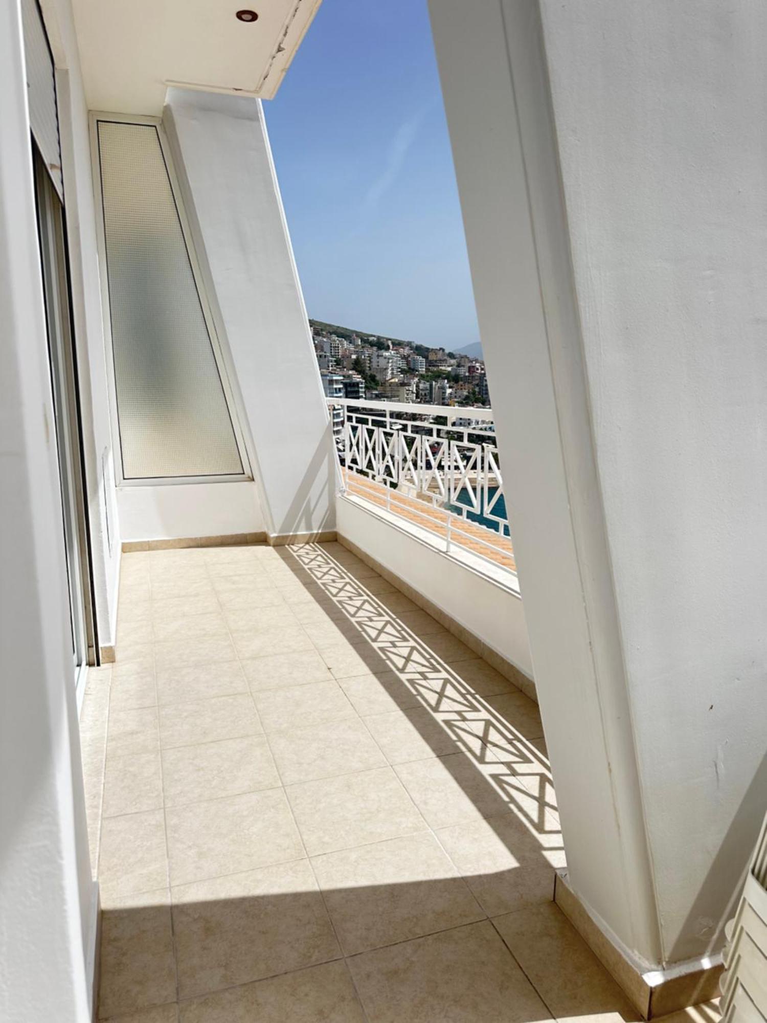 Tini Sea View Apartment Sarandë Eksteriør billede